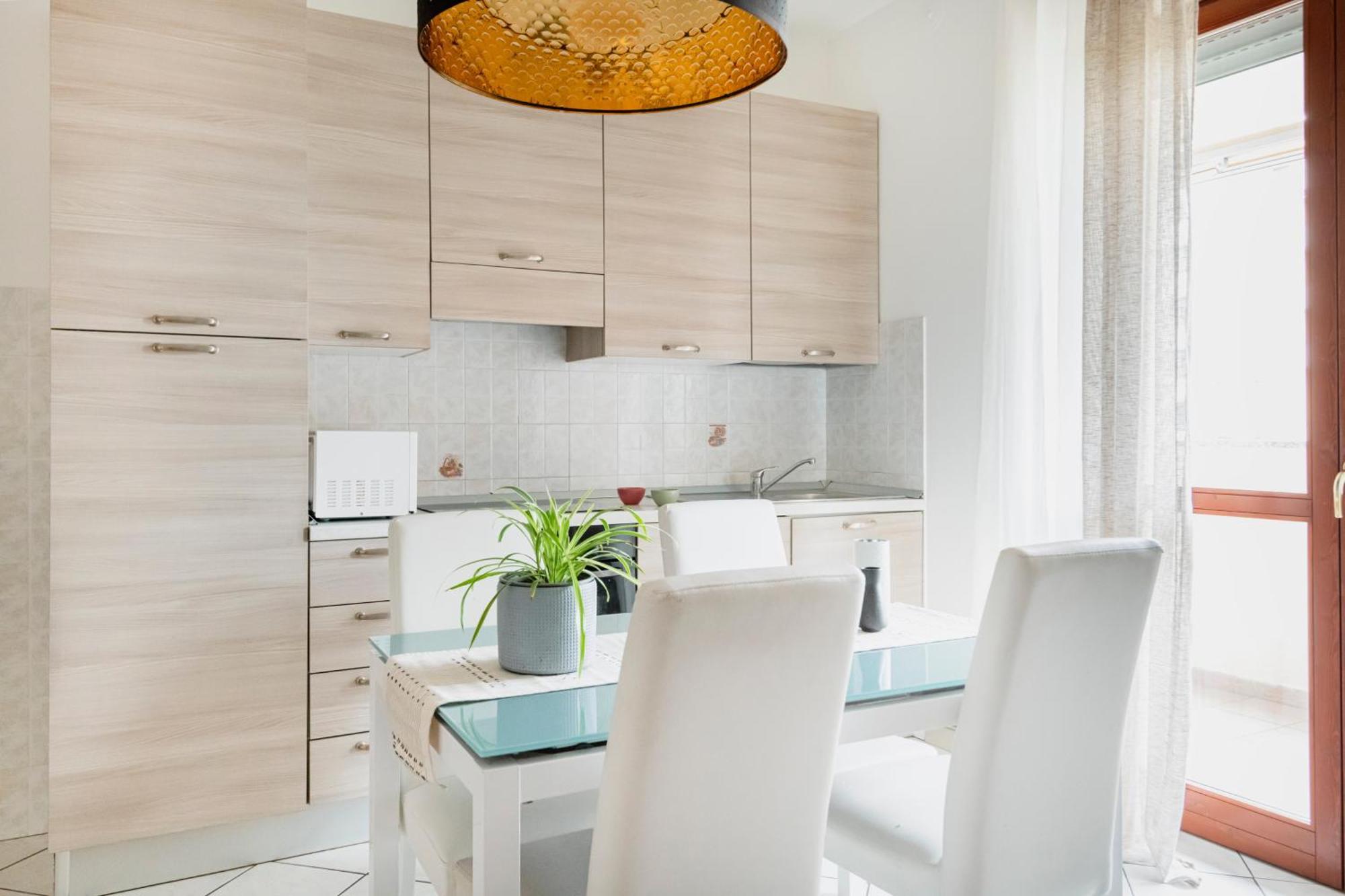 Hq Aparthotel Milano Inn - Smart Suites Чинізелло-Бальсамо Екстер'єр фото
