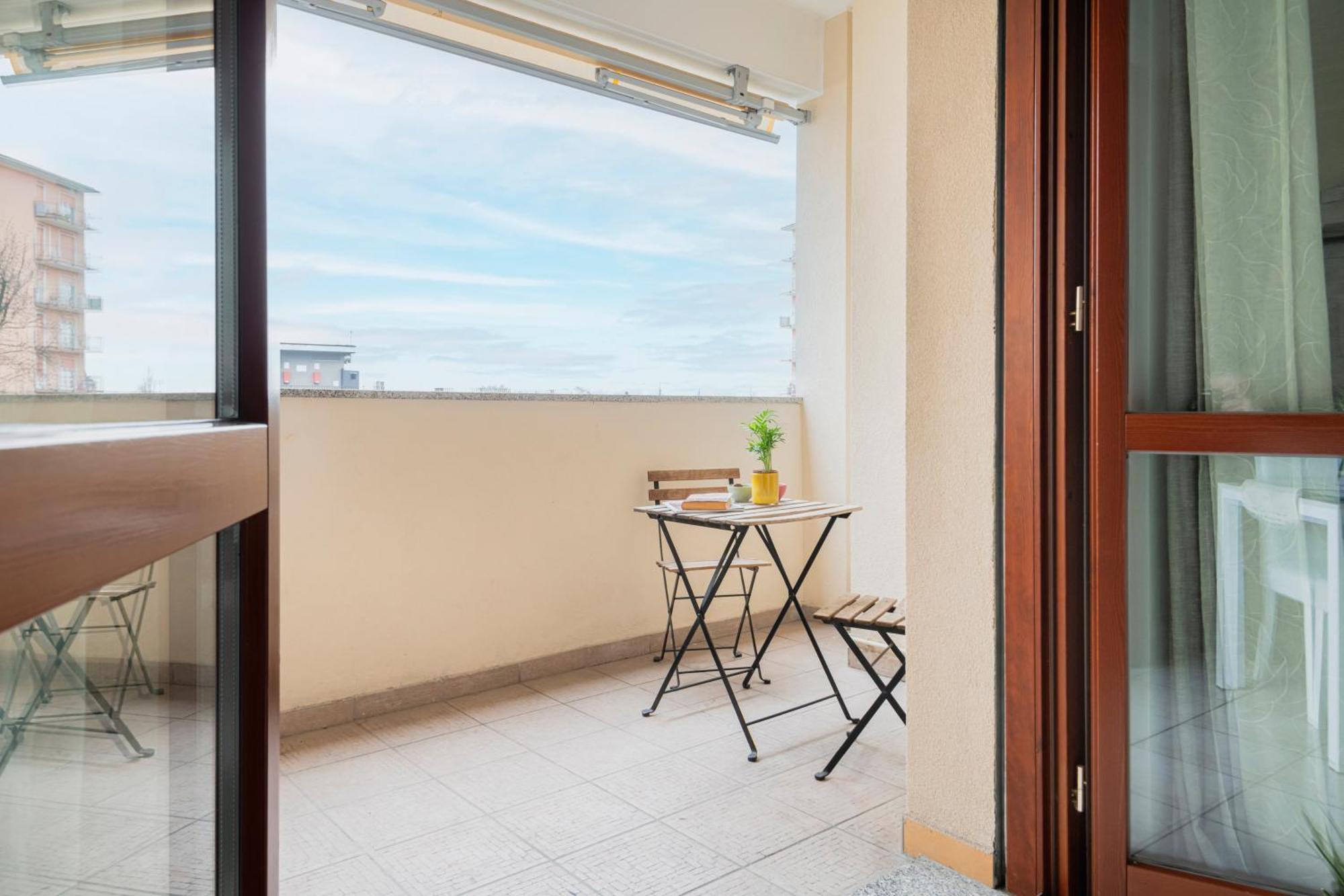 Hq Aparthotel Milano Inn - Smart Suites Чинізелло-Бальсамо Екстер'єр фото