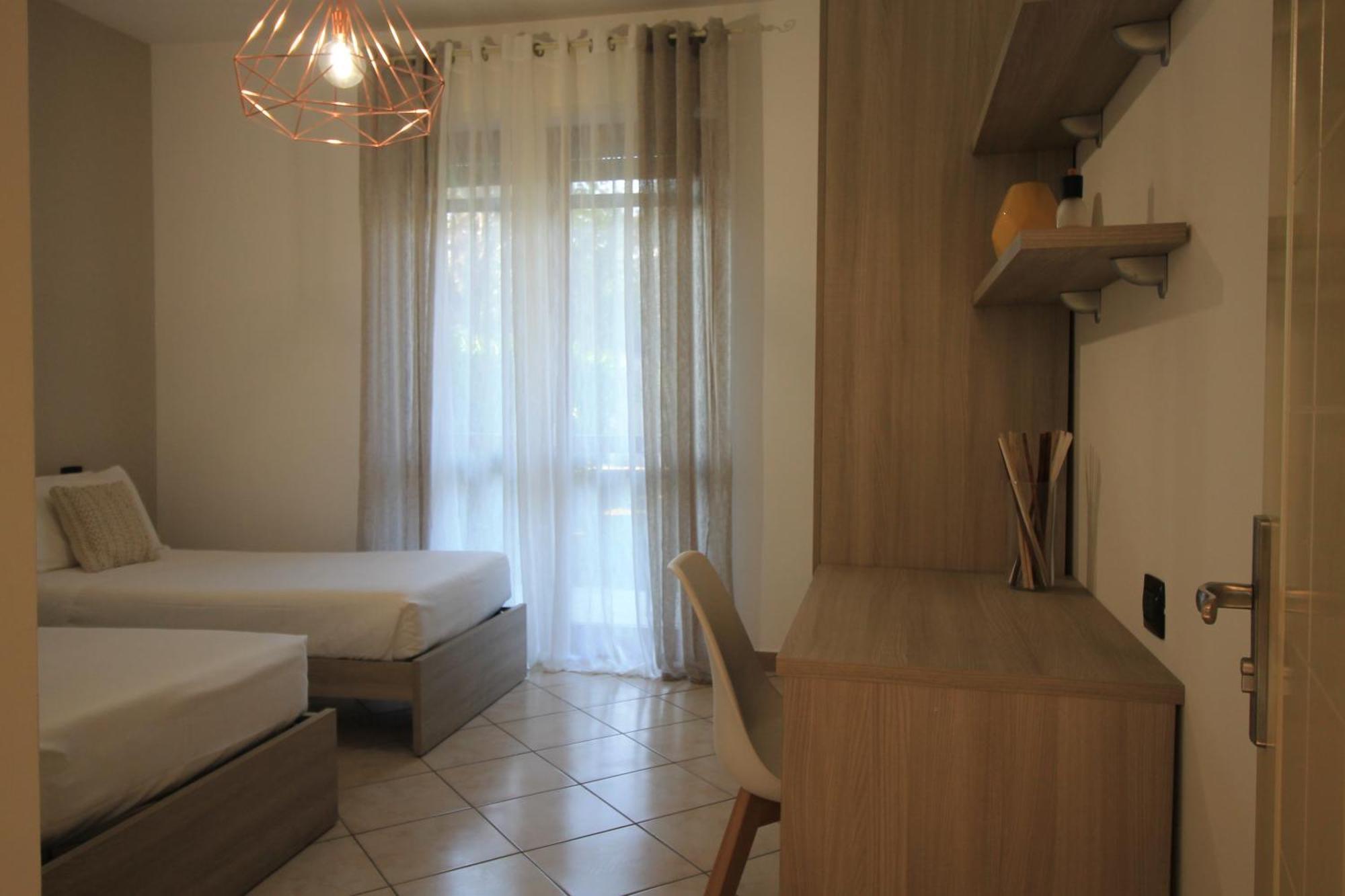 Hq Aparthotel Milano Inn - Smart Suites Чинізелло-Бальсамо Екстер'єр фото