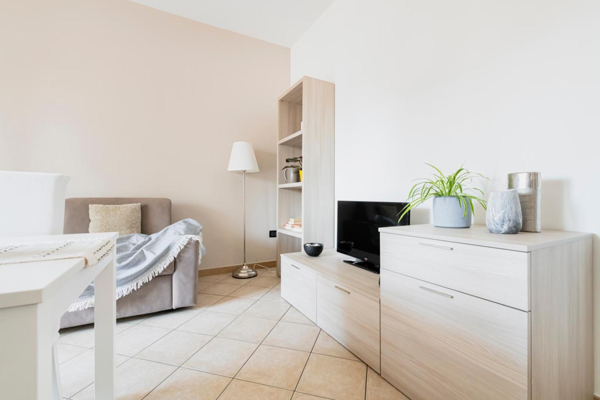 Hq Aparthotel Milano Inn - Smart Suites Чинізелло-Бальсамо Екстер'єр фото