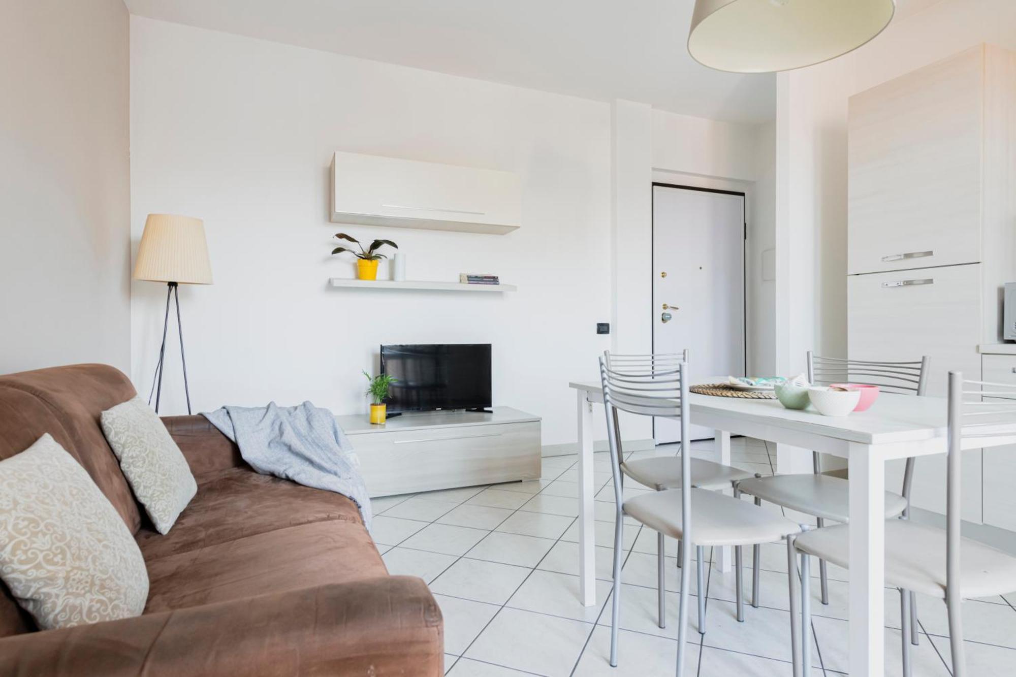 Hq Aparthotel Milano Inn - Smart Suites Чинізелло-Бальсамо Екстер'єр фото