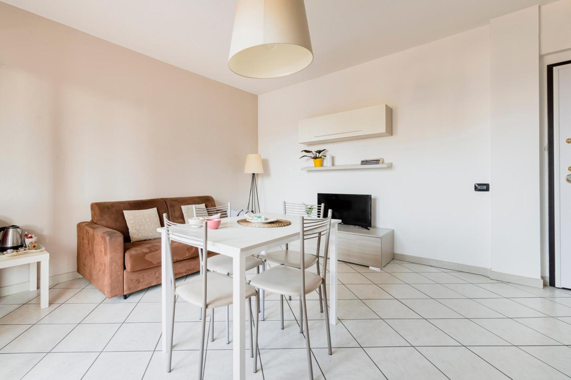 Hq Aparthotel Milano Inn - Smart Suites Чинізелло-Бальсамо Екстер'єр фото
