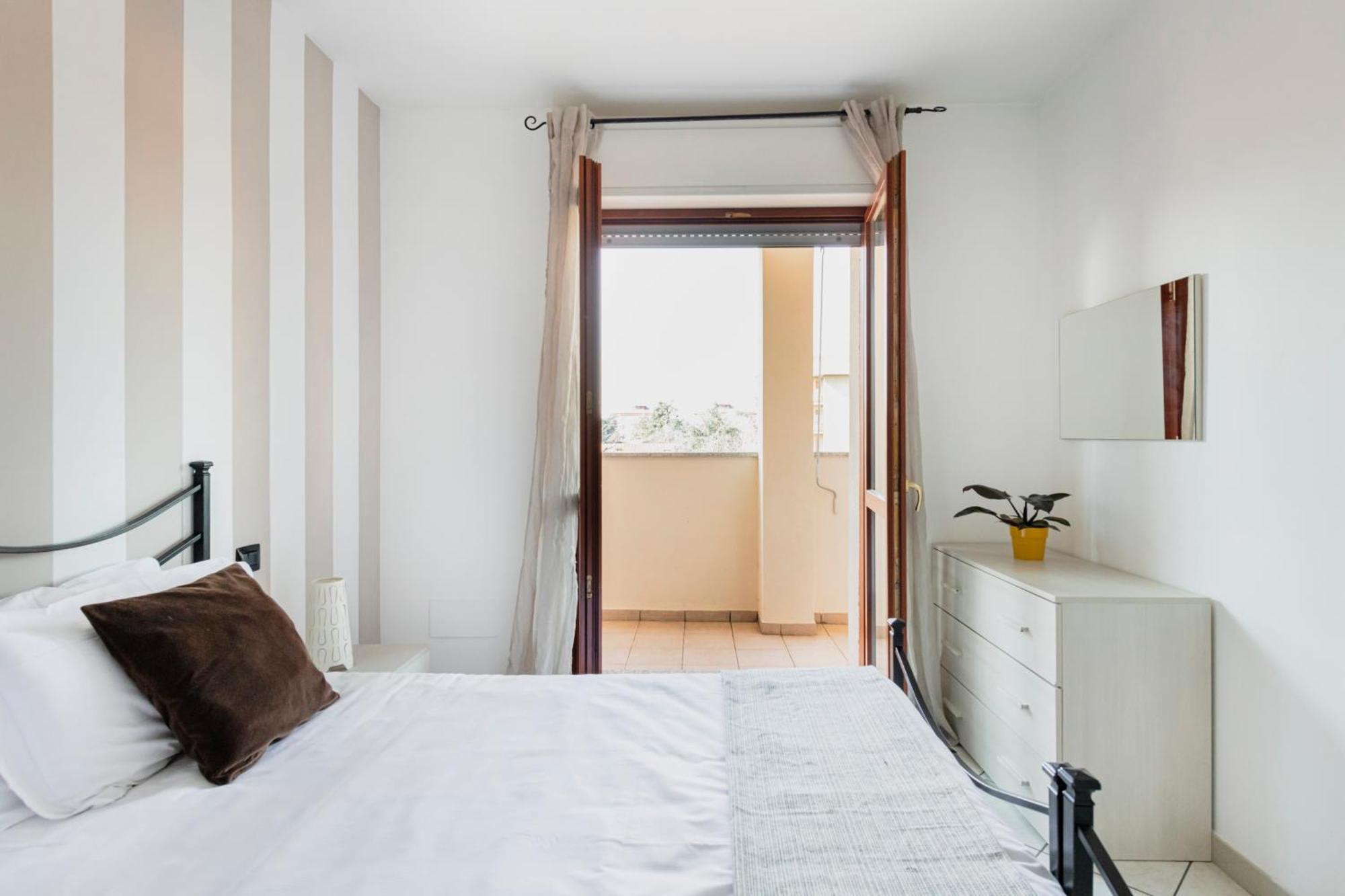 Hq Aparthotel Milano Inn - Smart Suites Чинізелло-Бальсамо Екстер'єр фото