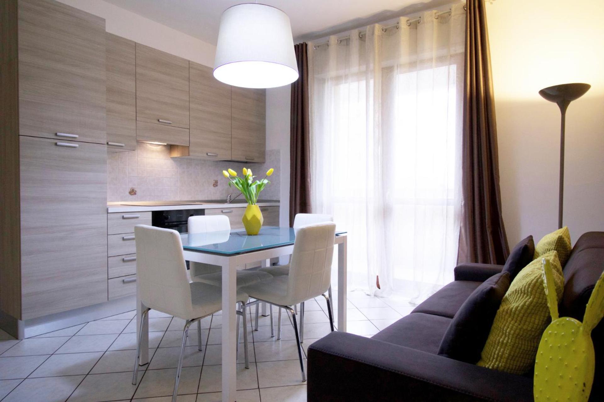 Hq Aparthotel Milano Inn - Smart Suites Чинізелло-Бальсамо Екстер'єр фото